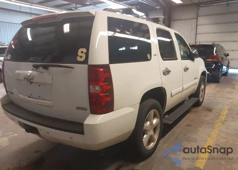 2008 Chevrolet Tahoe Ltz z USA, uszkodzony, nr VIN 1GNFK130X8J140348